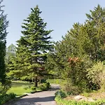 Ξενοδοχείο Manor