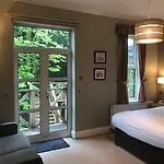 Manor 3* Windermere