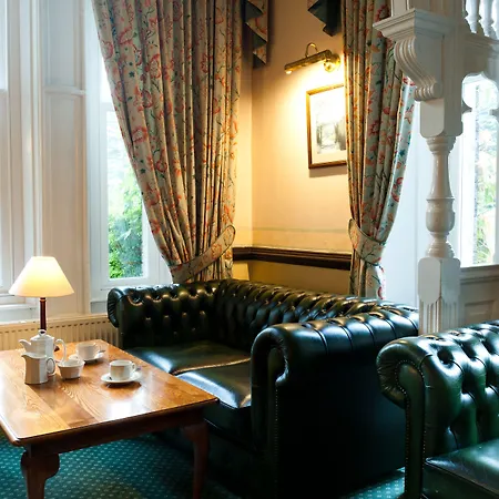 Manor 3*