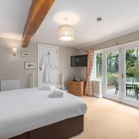 Manor Windermere