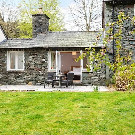 Manor Windermere